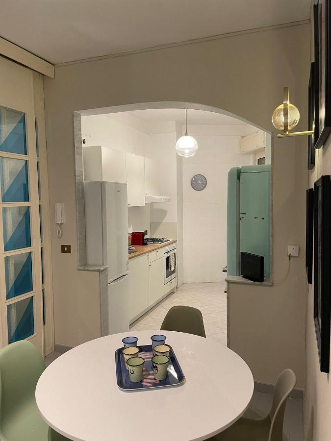 Casa Di Nonna: Appartamento Napels Buitenkant foto